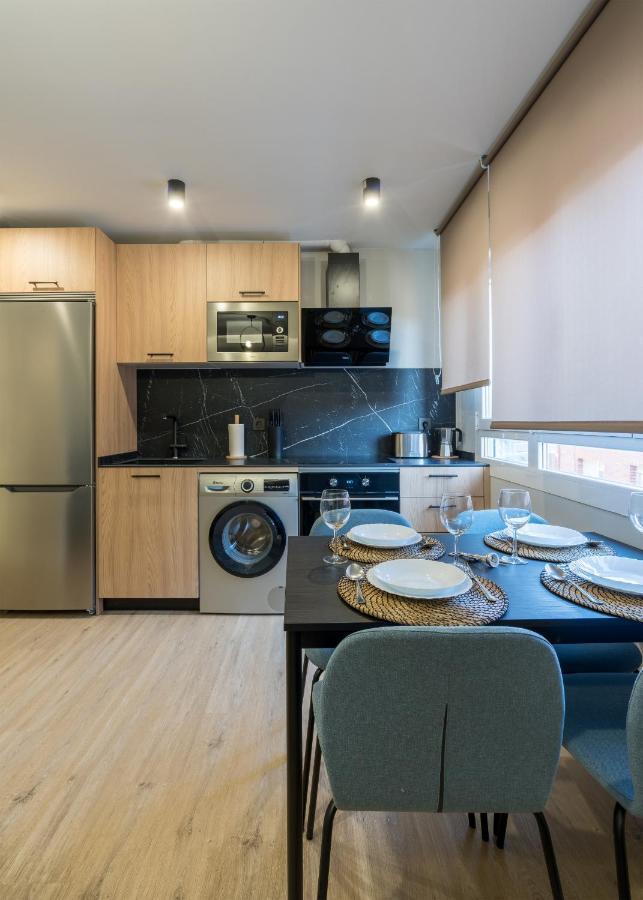 Villa Hita Apartment By People Rentals Bilbao Eksteriør bilde